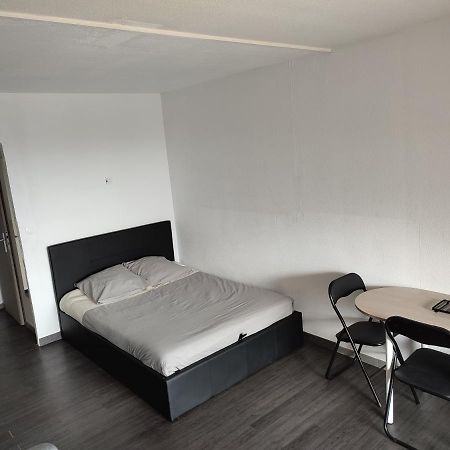 イエールStudio 4 Personnes Avec Vue Sur Le Portアパートメント エクステリア 写真