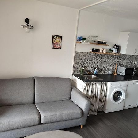 イエールStudio 4 Personnes Avec Vue Sur Le Portアパートメント エクステリア 写真